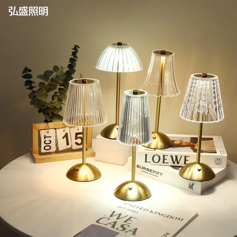 

-border hotLEDTable Lamp Simple Retro Café Atmosphere Lamp Desk Lamp TouchUSBRechargeable Bar Table Lamp
