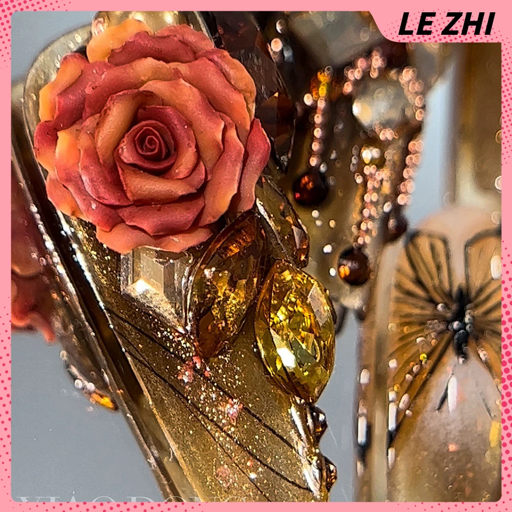 

Autumn Retro Style Rose Flower Wearable Long Coffin Fake Nails Party Sticker 3D Zircon Butterfly Designs Highend Atmosphere Nail