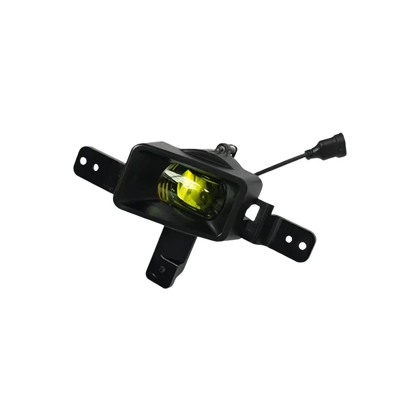 مصباح ضباب ذهبي عالي السطوع LED تلقائي مناسب لمعادلة BYD ليوبارد 8 2024 2025 مصباح ضباب عالي ومنخفض الشعاع