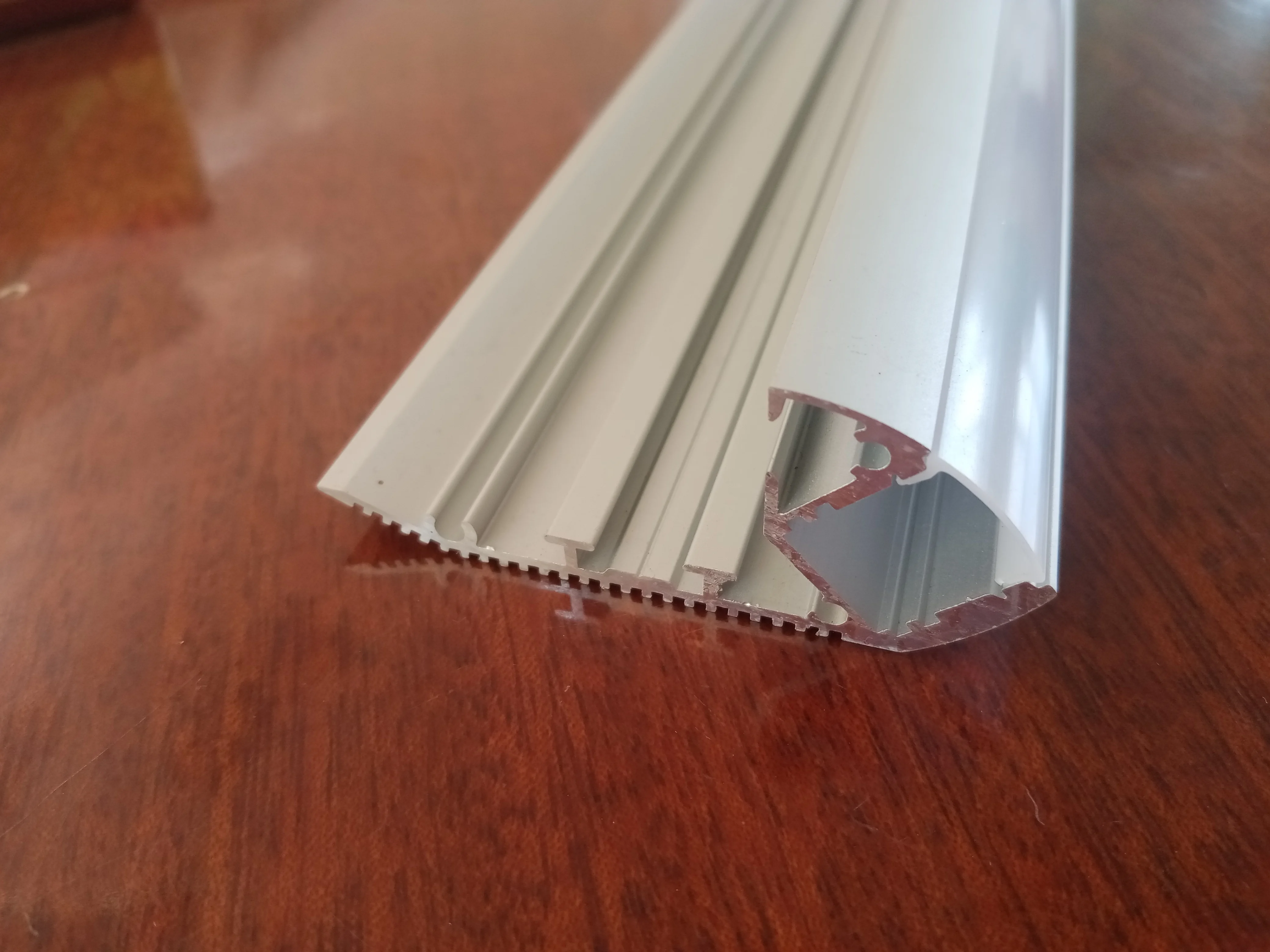 1.5m/pcs  Nosing Down Heatsink Extrusion Staircase Perfiles De Aluminio Aluminum Profile For Stair Step Skirting Lights