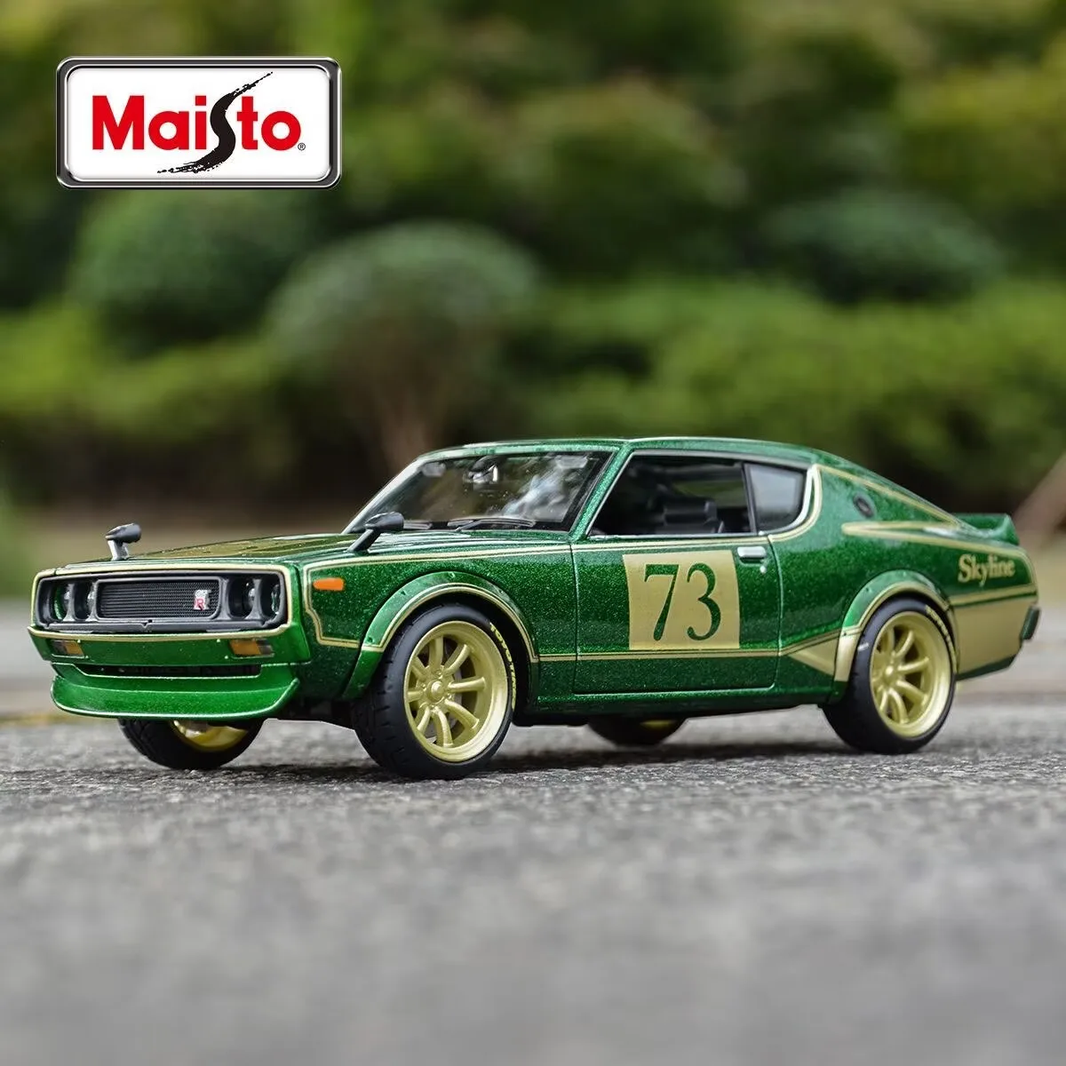 

Maisto 1:24 Nissan Skyline 2000 GT-R Alloy Sports Car Model Diecast Metal Modified Track Racing Vehicles Car Model Kids Toy Gift