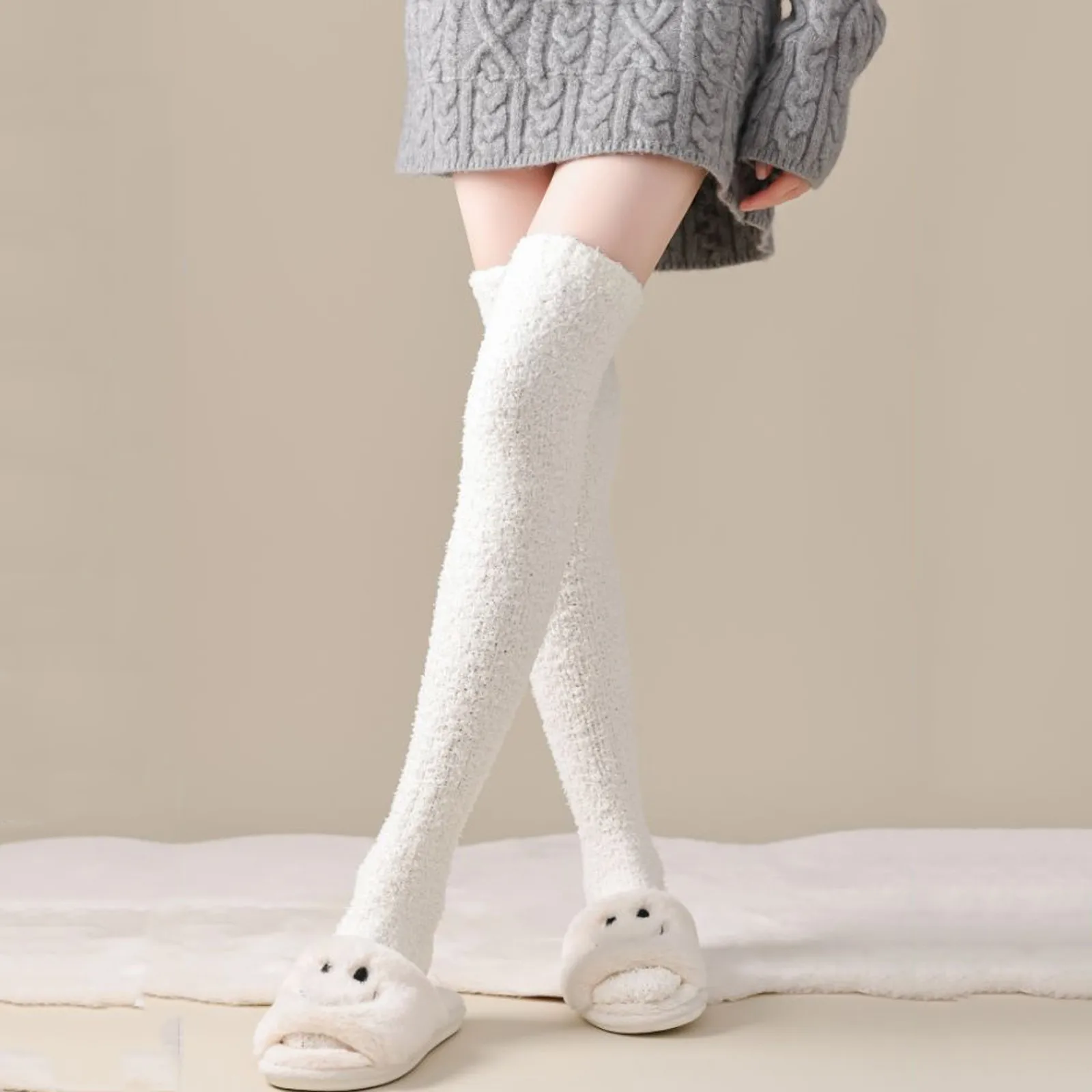 Winter Warm Coral Fleece Over-Knee High Socks For Women Plush Home Sleep Long Socking Soft And Comfortable Thigh High Sock ﻿