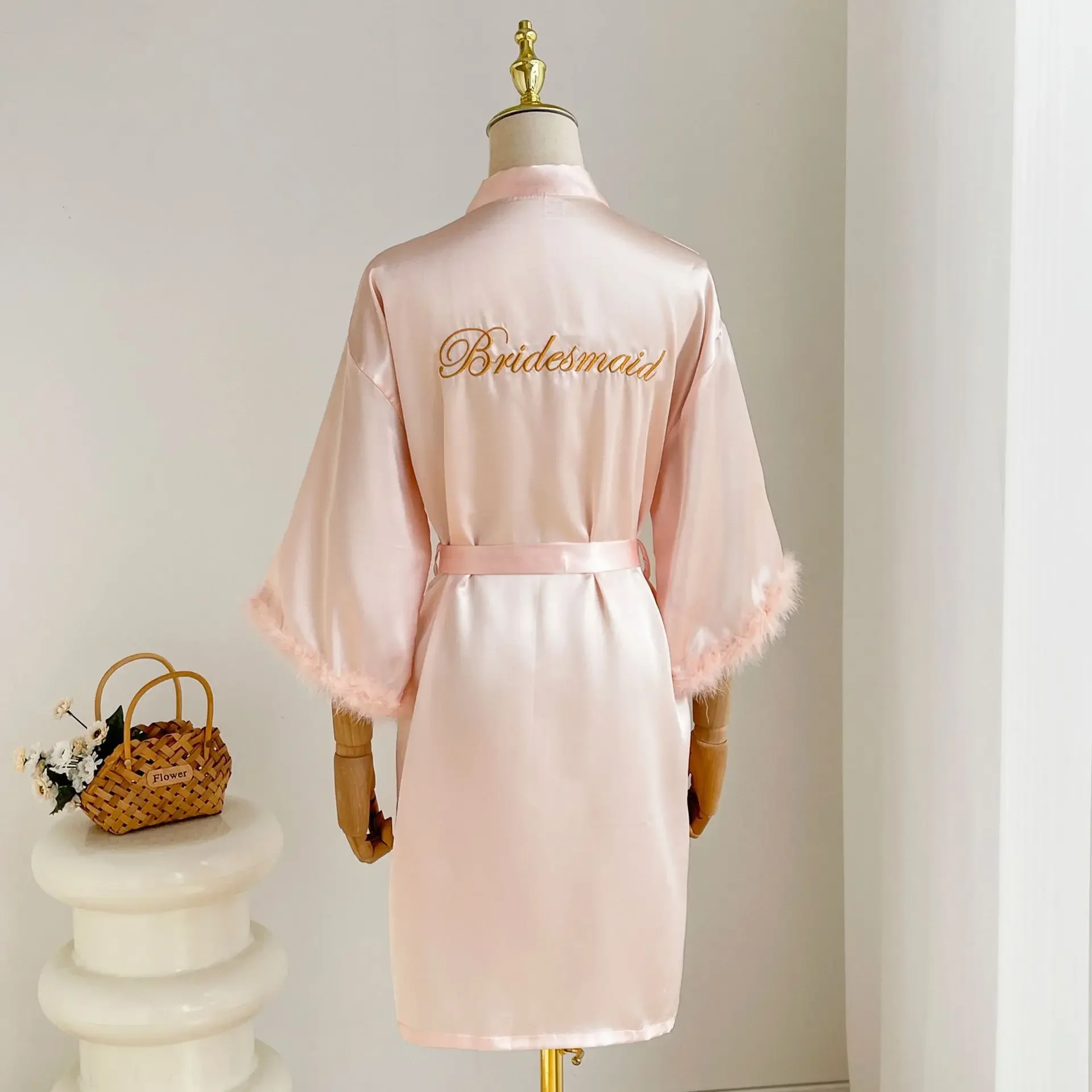 Wedding Bride Bridesmaid Robe Satin Kimono Intimate Lingerie Lady Sexy Feather Sleeve Bathrobe Nightgown Short Sleepwear Onesize