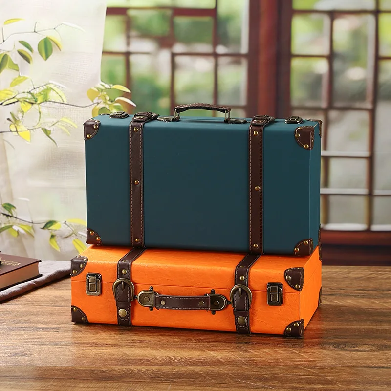 retro-european-hand-suitcase-storage-box-vintage-leather-case-window-display-photography-prop