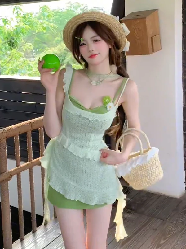 

Summer Slimming Design Short Skirt Two-Piece Set Women's Sweet Knitted Halter Dress High Waist Commute Style Korean Version