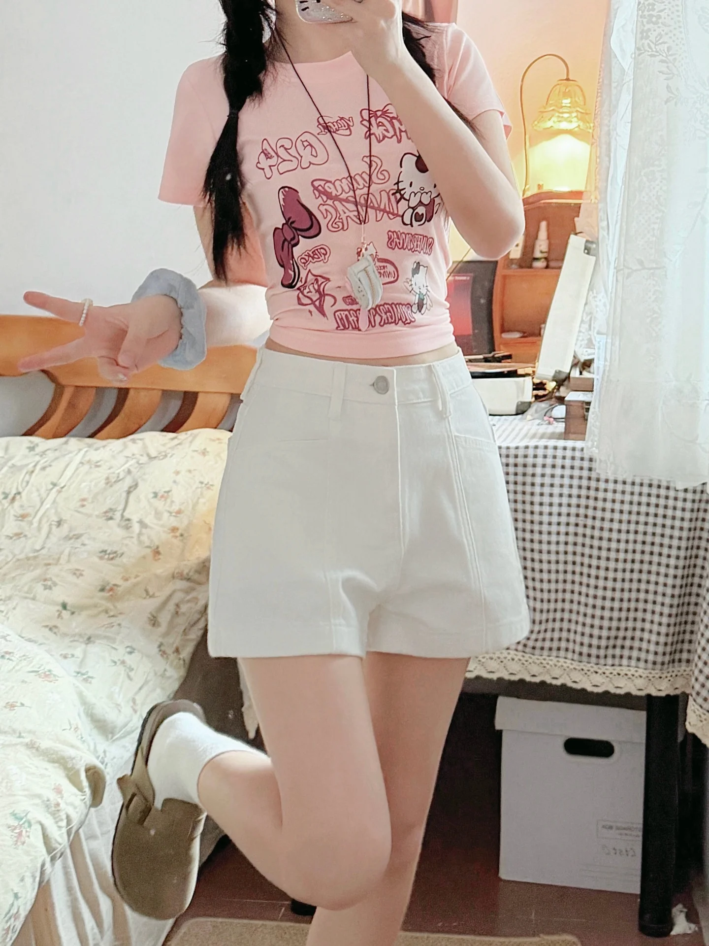 White Casual Straight Leg Jeans Shorts Women Summer New Large Size Loose Small Figure Heat Pants American Style High Waist Wi...