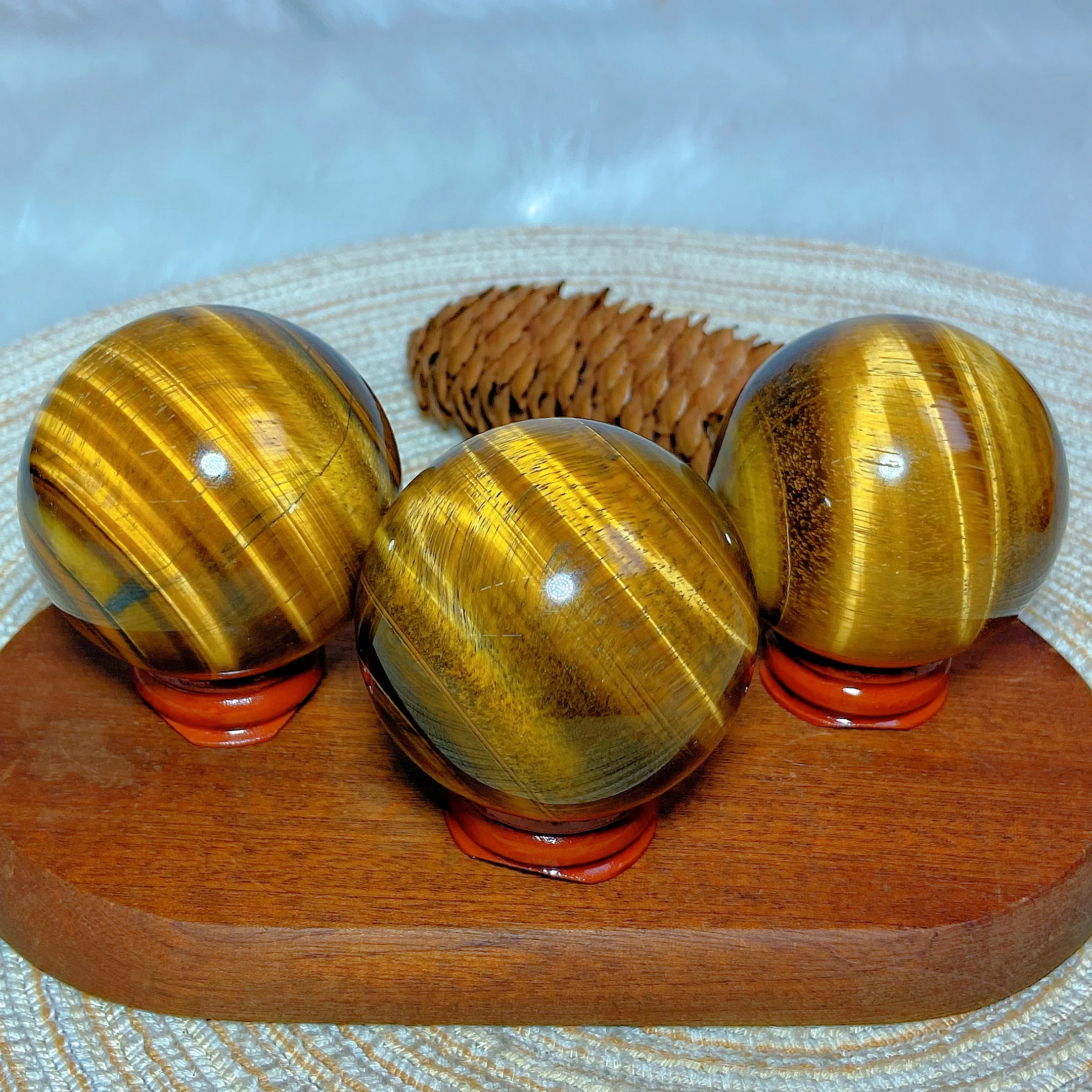 Natural Crystal Blue And Yellow Flashy Tiger Eye Sphere Ball Polished Energy Reiki Ornament High Quality Home Decoration Gift