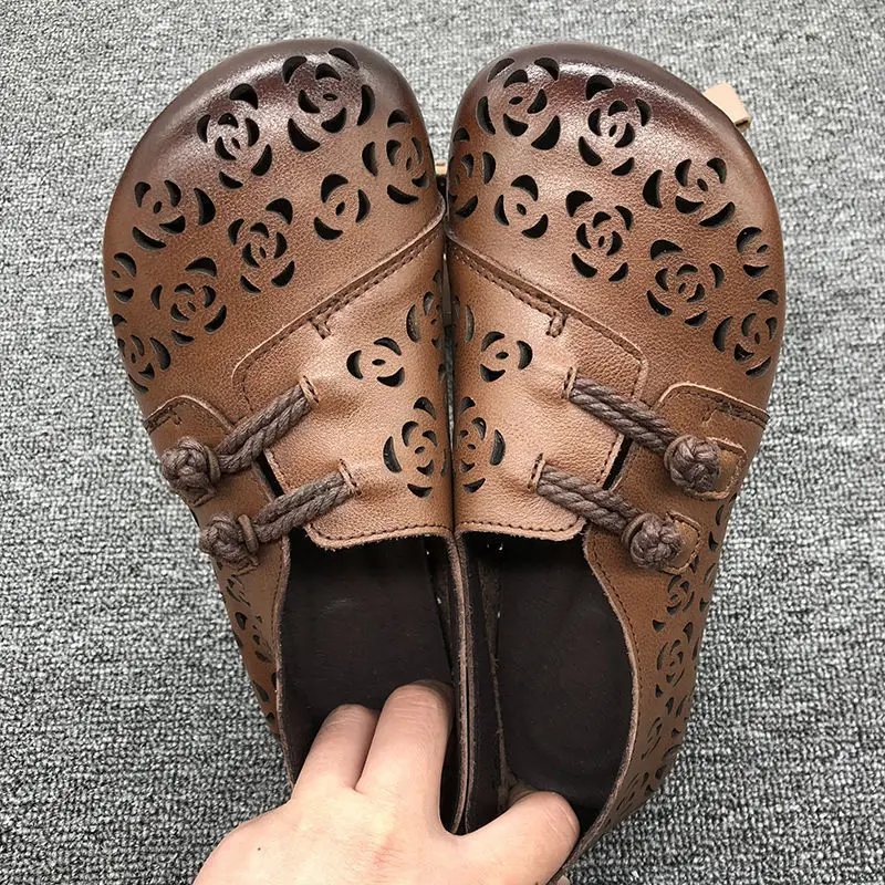 2024 Newly Square Toe Women's Flats Designer Cutout Shoes Ladies Wide Fit Soft Leather Moccasins Female Driving Sneakers