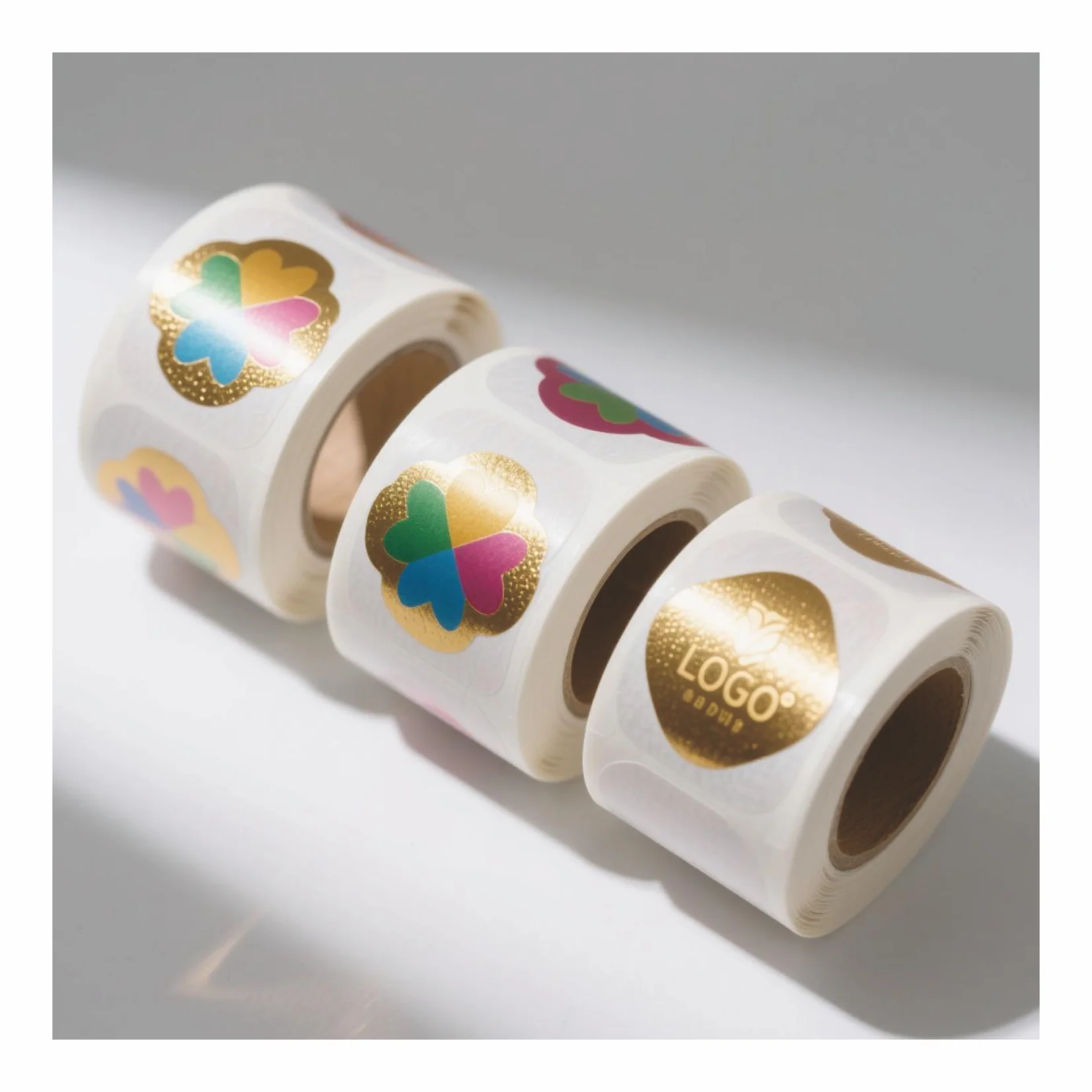 

High Gloss Gold Hot Stamping Labels For A Sophisticated And Premium Finish