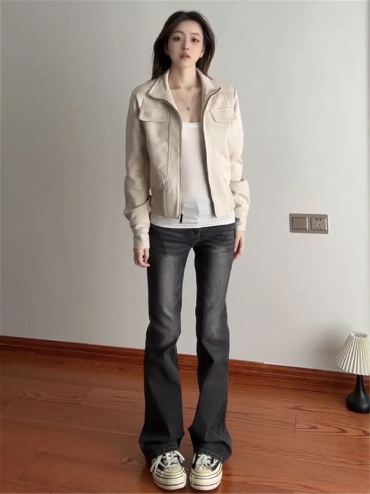 

Retro Low Waist Floor-Length Bell Bottom Jeans Women's Slimming Design High Rise Cotton Casual Jeans Autumn Winter