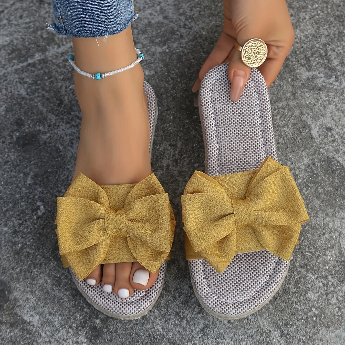 Women Slippers Fashion Bow Anti Slip Sandals Wear-resistant Soft Sole Shoes Trend Platform Flat Heel Slippers Home Slides Women