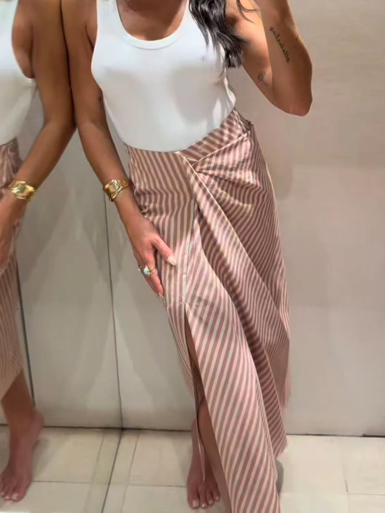 TFMLN 2026 New Ladies Long Skirt Fashion High Waist Striped Folds Design Split Skirts Woman Streetwear Vintage Chic Skirts