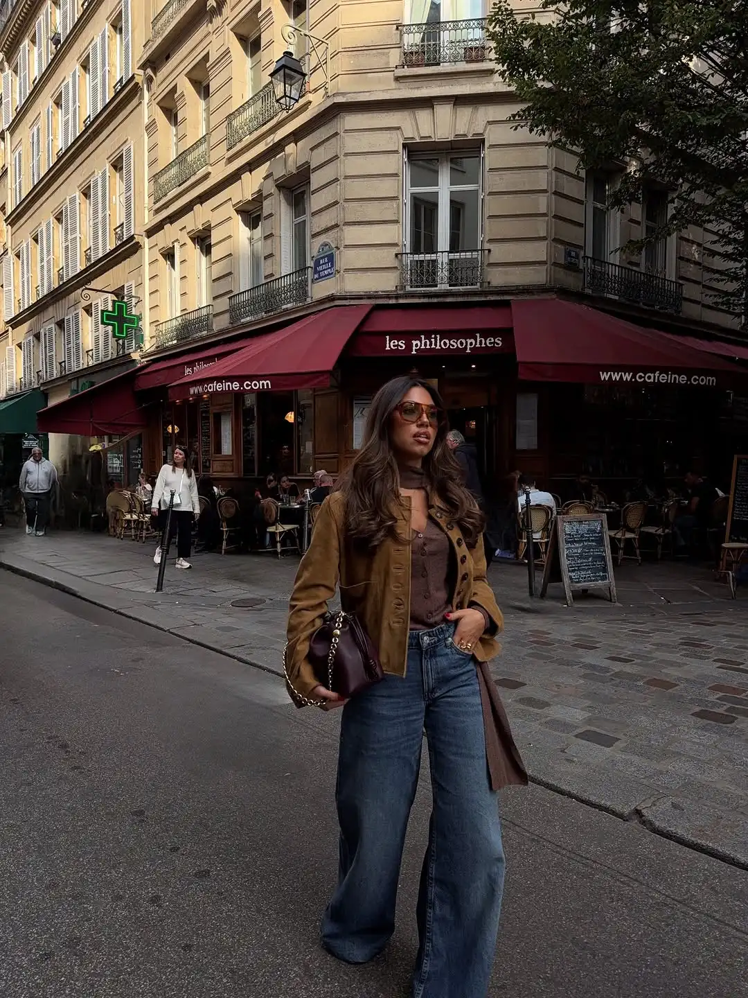 سترة نسائية أنيقة من جلد الغزال ذات طية صدر السترة موضة سادة بأكمام طويلة وجيب واحد الصدر ملابس خارجية قصيرة فضفاضة للسيدات سترة شارع يومية