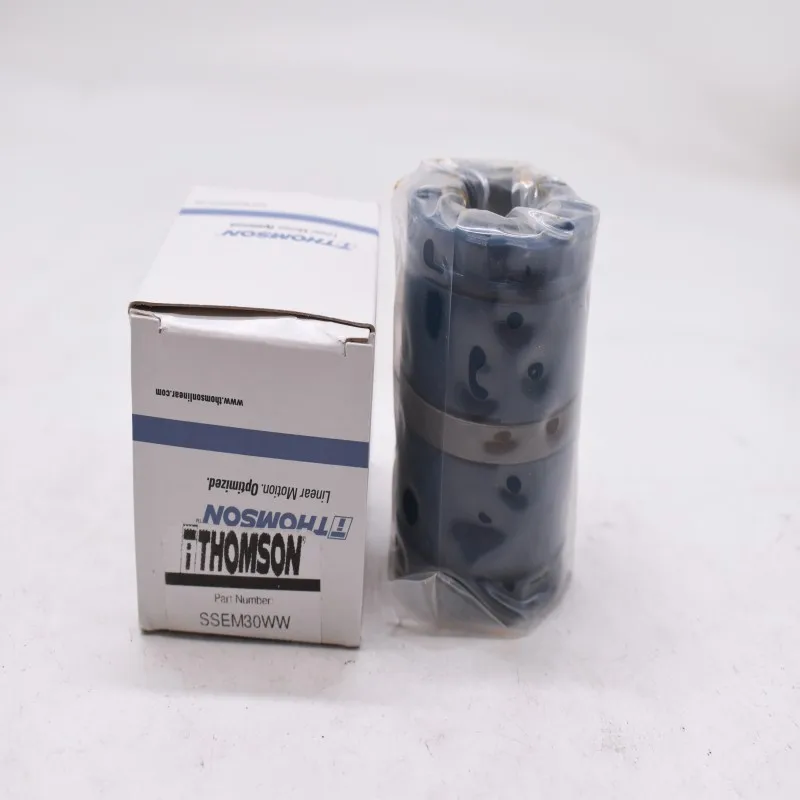 

Original Thomson SSEM30WW Linear Bushing Ball Bearing SSE Ball Bushing Bearing 30 Mm Self-Aligning Adjustable Closed