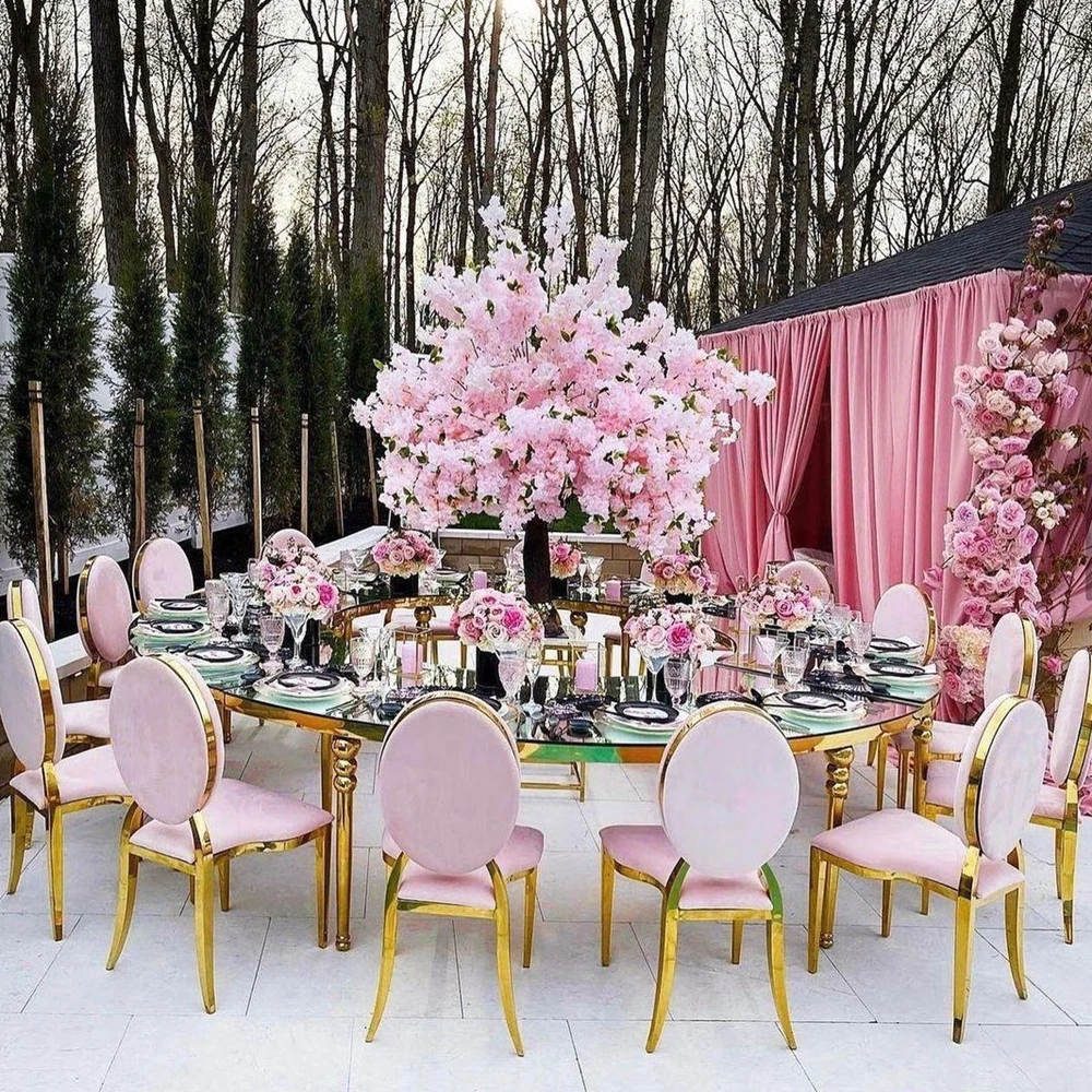 40 قطعة) f30 وسائد جلدية بيضاء بإطار ذهبي وسادات خلفية ناعمة من الفولاذ المقاوم للصدأ كراسي زفاف مستديرة