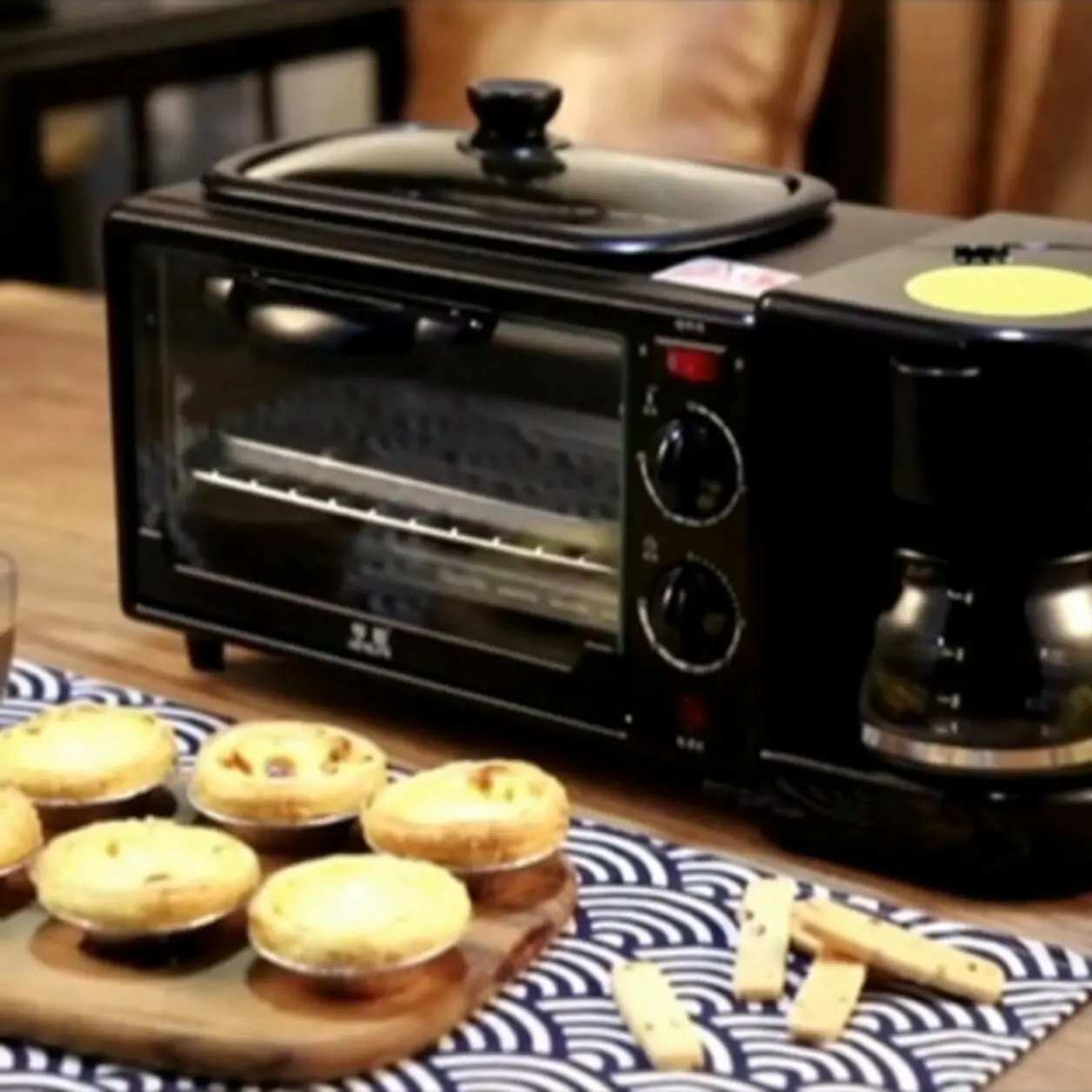 

Three-in-One Stainless Steel Household Toaster Oven Mini Breakfast Maker Multifunctional