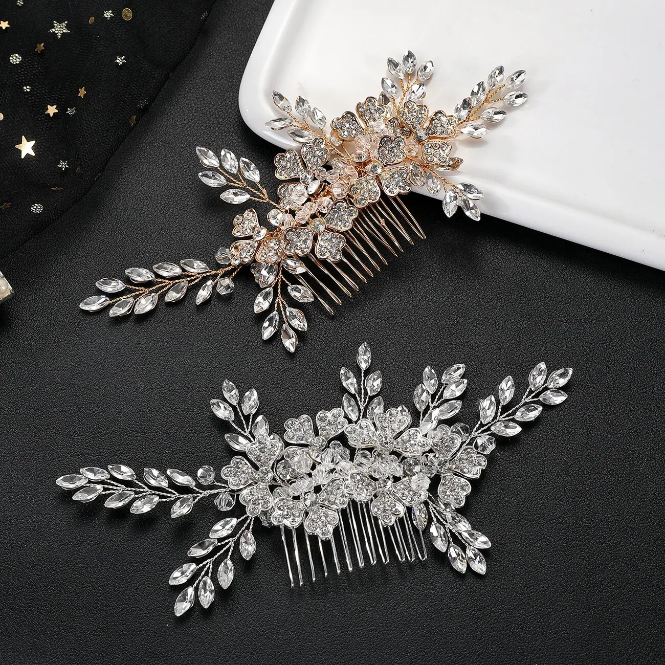 

Luxury Flower Bridal Hair Comb Crystal Handmade Headpiece for Wedding Hair Clip Head Accessories Women Headpiece Tiaras Gift