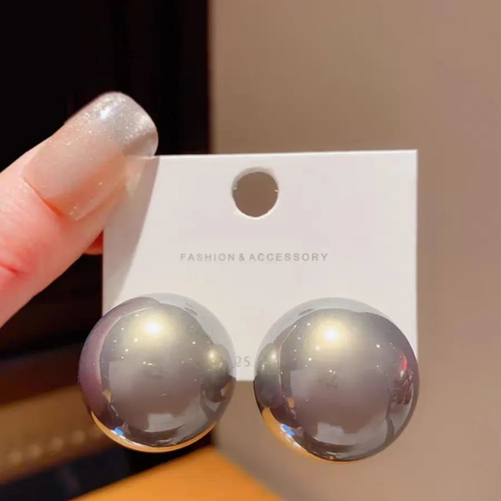Grey bread pearl earrings studs half round high bright pearl beads female light luxury high-grade sense of temperament earrings