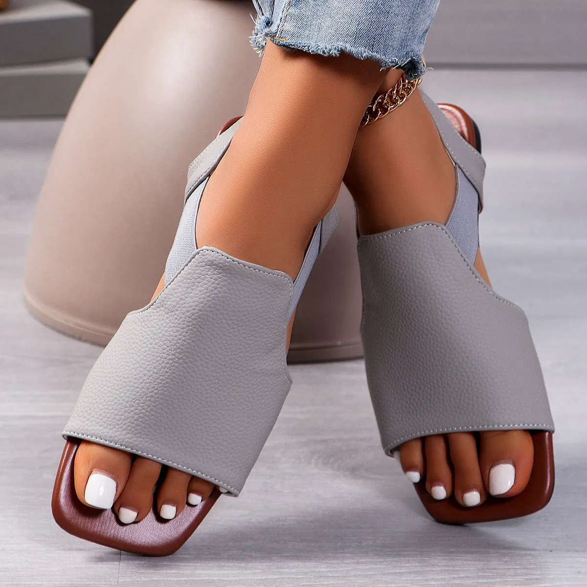 Square Toe Sandals Women 2024 New Summer Wear Soft Flat Retro Fashion Women Sandals Big Size