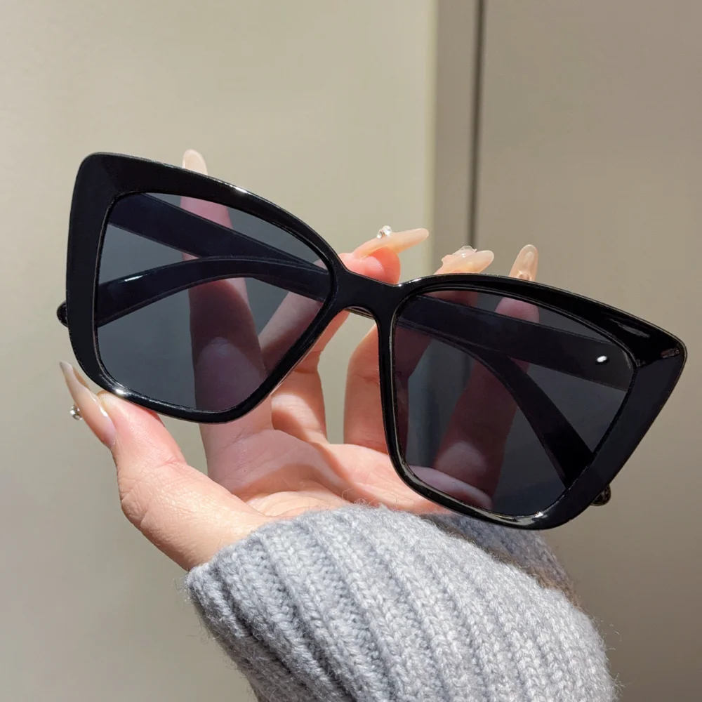 Trendy Large Frame Cat Eye Sunglasses For Women Men Retro Square Sun Glasses UV400 Protection Goggle Fashion Eyewear Shades