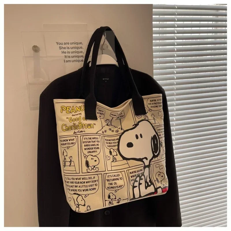 Women\'s Large Capacity Duffle Bag Cartoon Snoopy Bag One Shoulder Multifunctional Tote Bag Girls Christmas Gifts