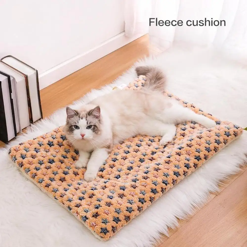 

Pet mats for dogs cats autumn and winter warmth pads brushed printed cat cushions dog sleeping mats winter pet supplies