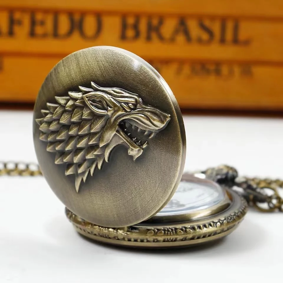 

Wolf Head Pocket Watch Case DND Dice Pocket Watch Case 7pcs Metal Polyhedral Table Game Dice Board Game Metal Dice Pendant Chain