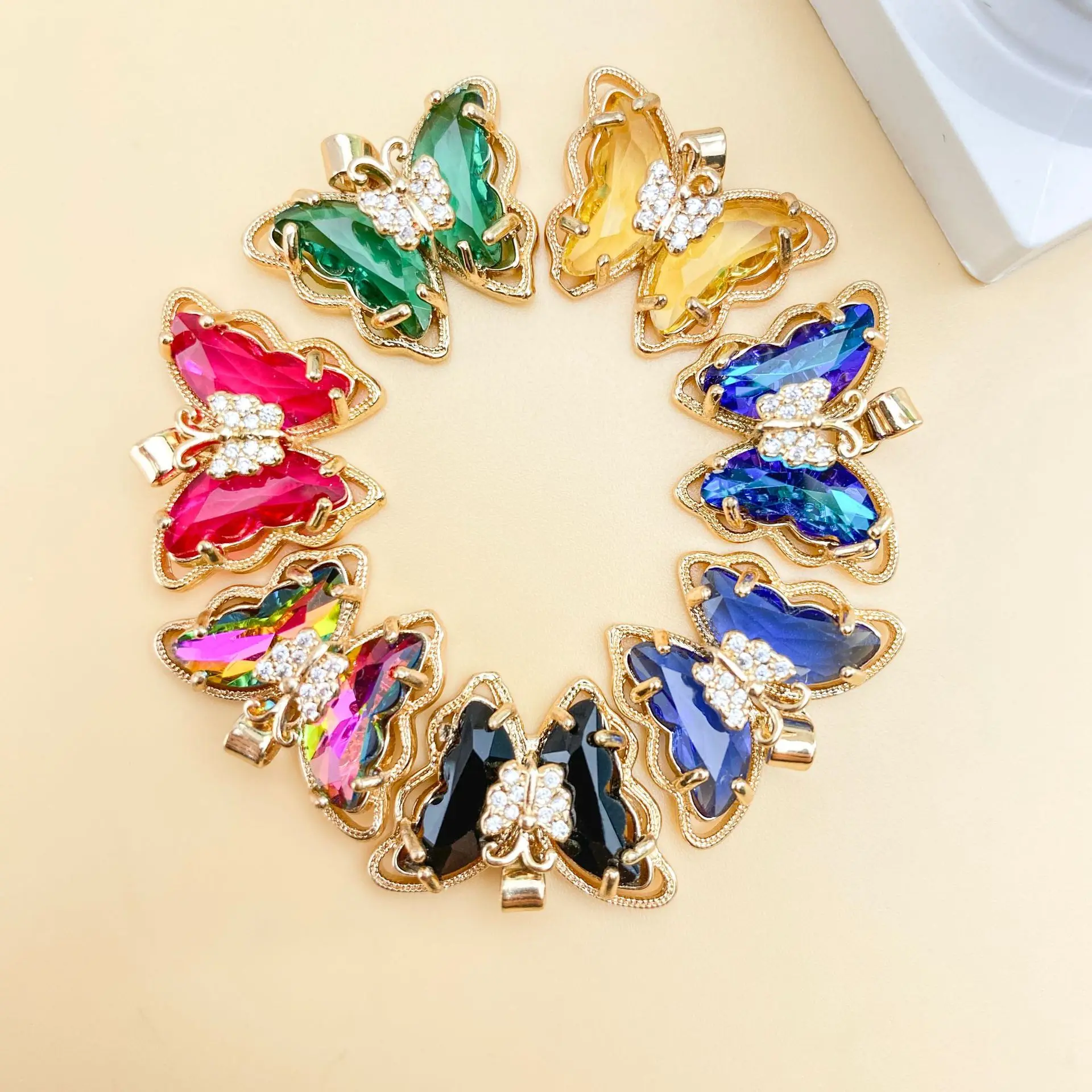 10pcs/ Set Fashion Butterfly Pendant for Women, Exquisite Crystal Butterfly Pendant, DIY Jewelry Making Accessories