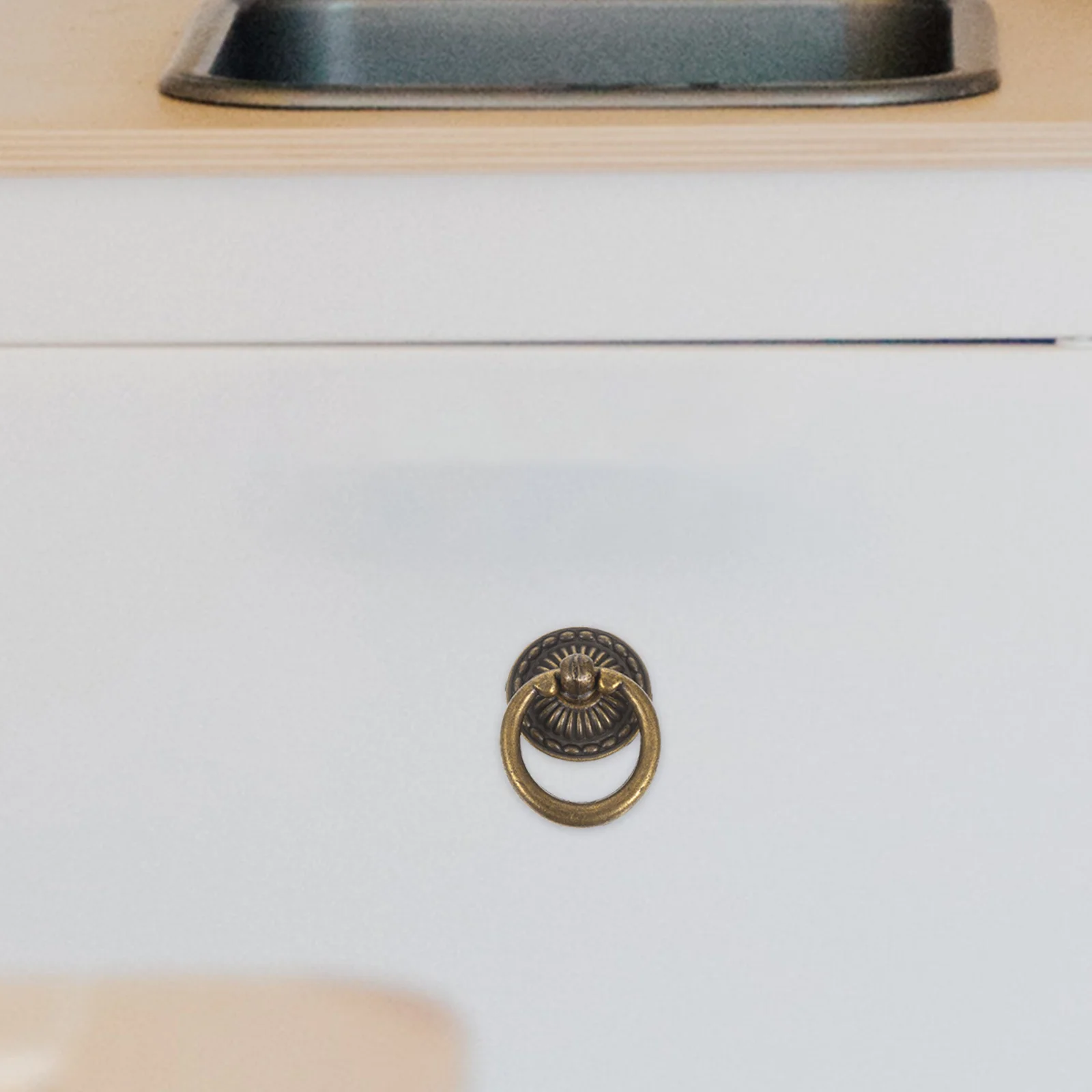 

8pcs Bronze Cabinet Pull Ring Vintage European Style Single Hole Drawer Handle Knob Sturdy Zinc Alloy Round Metal