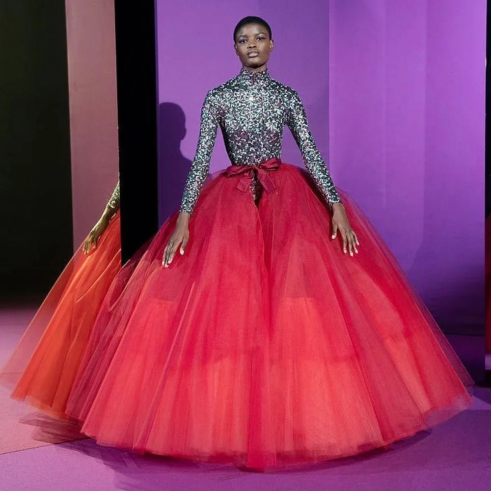 Rode Tule Overrokken Gezwollen Lange Tule Prom Dans Rok Voor Vrouwen Op maat gemaakte Maxi Tule Feestrokken