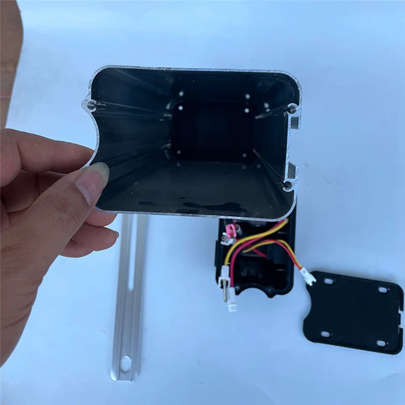 

ABVL-2X Electric Bike Plastic Lithium Battery Box 36V/48V/60V Large Capacity 18650 Holder Case Bicycle Accessories,Canon Head