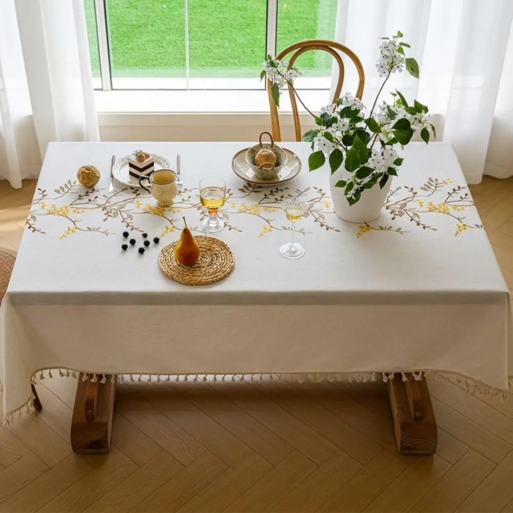 

Элегантная скатерть для журнальных столиков и обеденных столов