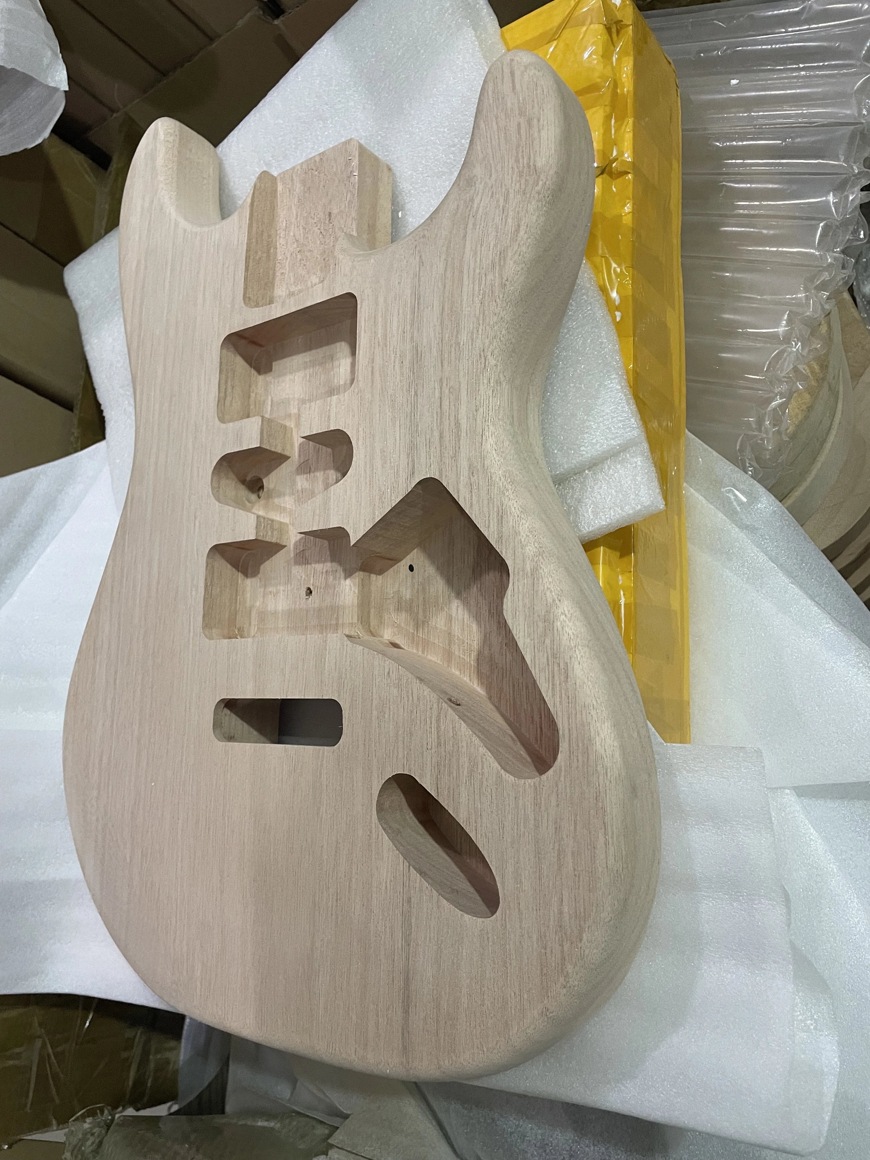 Unfinished Mahogany Wood Electric Guitar Body,DIY Guitar Kit,Undyed,High Quality, AAA Level, SSS, 100% Handmade Luthier, 1 Piece