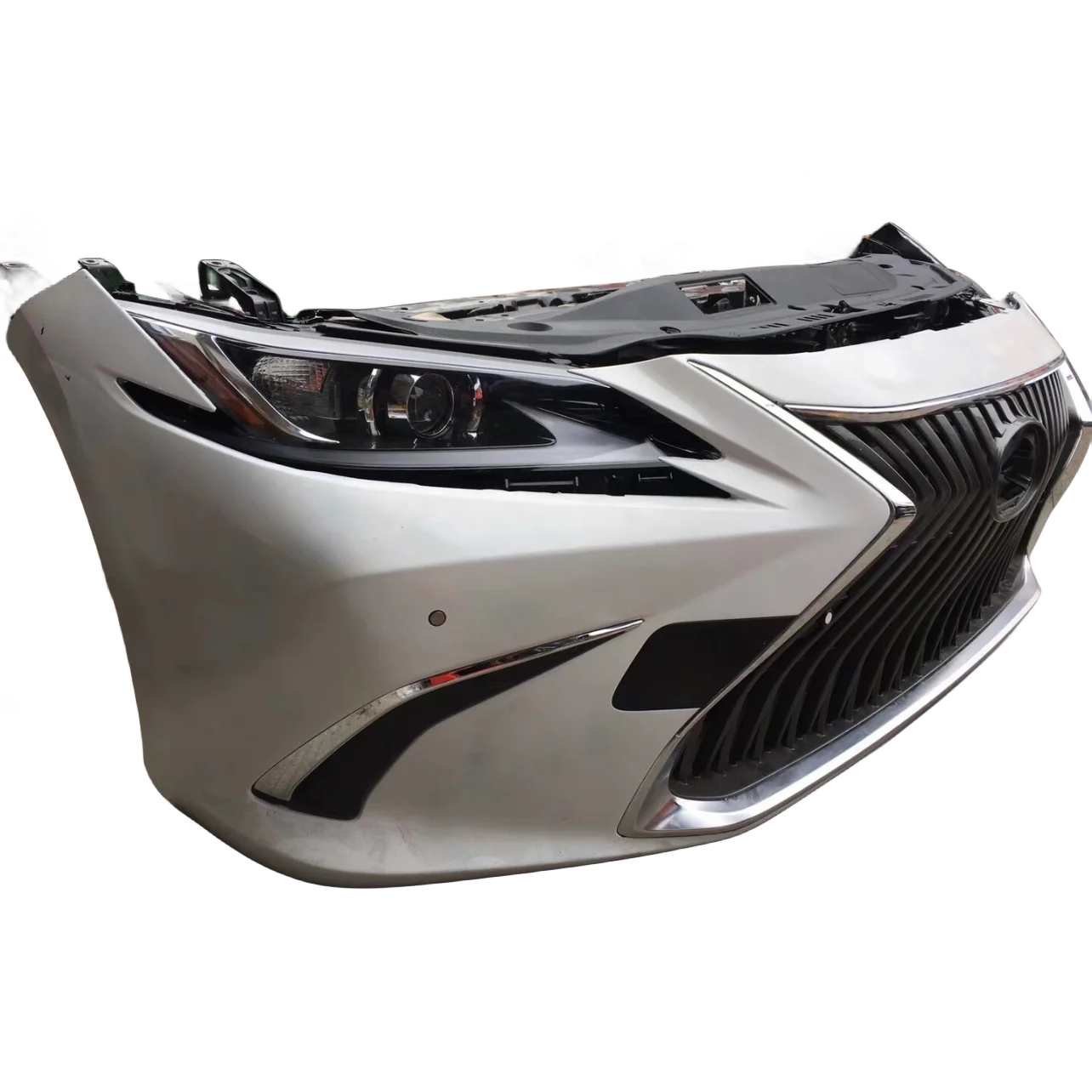 

Auto spare parts body kit parts front car bumper for Lexus ES260 ES300 2018 car front face assembly