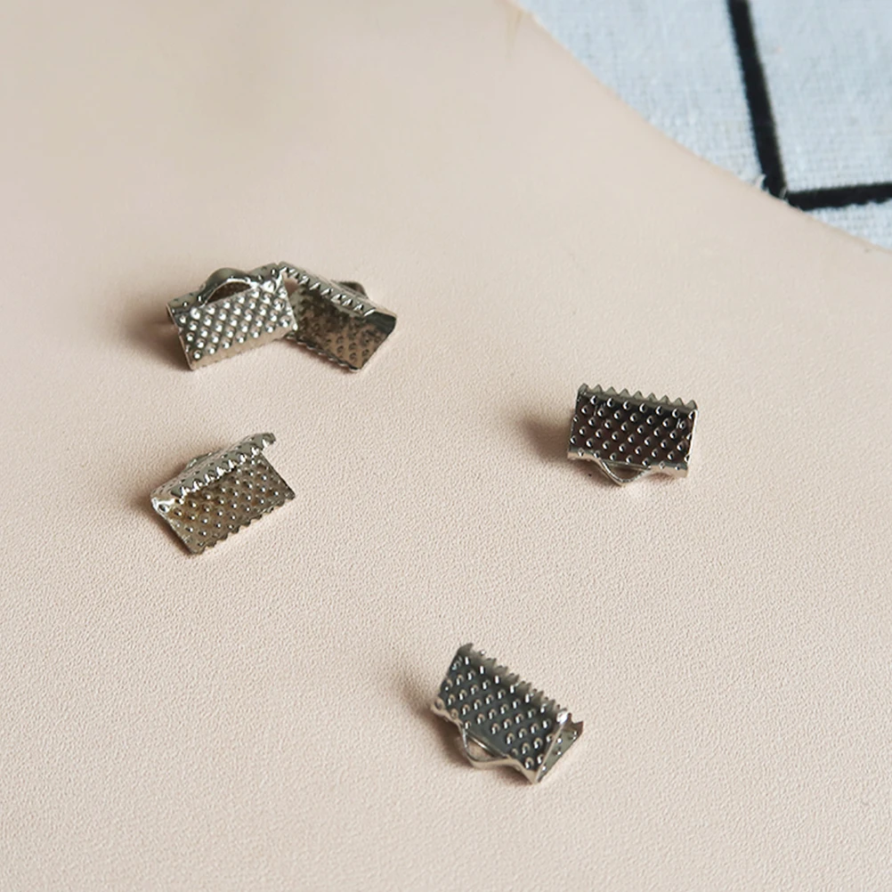 

100pcs 1.6Cm Metal Crimp End Clamps Plated Ribbon Ends Fastener Clasps Cord Ends Zipper Clips Jewelry Accessories For Diy