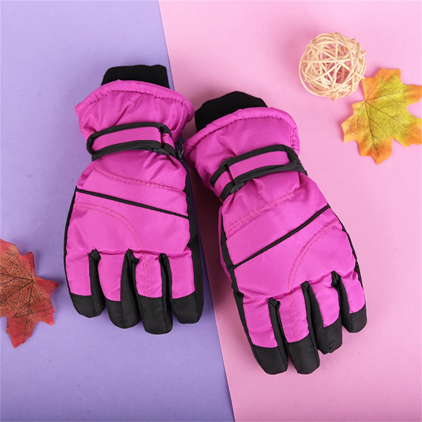 Kids Winter Warm Windproof Cold Weather Outdoor Sports Gloves For Boys Girls Fleece Snow Gloves Winter Gloves Bulk