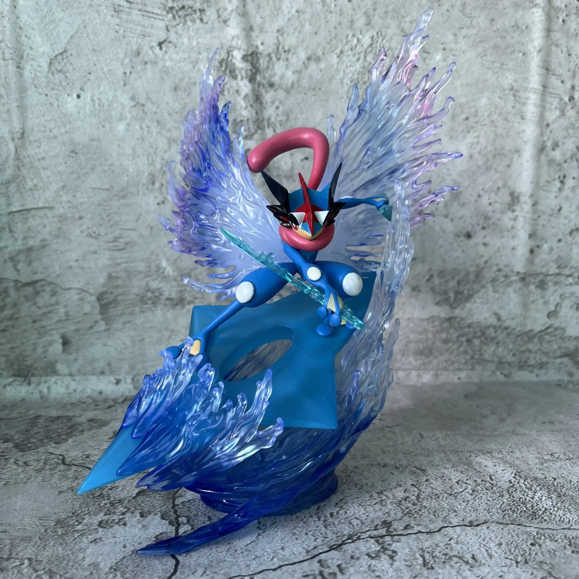 26cm-pokemon-greninja-action-gk-figure-move-gallery-collectible-anime-statue-pc-case-desktop-decoration-for-fans-anime-model