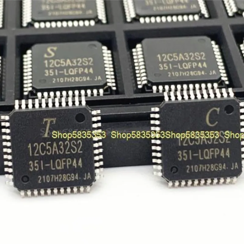 10pcs New STC12C5A32S2-35I-LQFP44 STC12C5A32S2 12C5A32S2 12C5A32S2-35I-LQFP44 12C5A32S2-35I QFP-44 Microcontroller chip