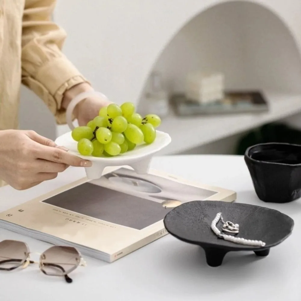 Ceramic Jewelry Storage Tray Creative Irregular Jewelry Display Rack Portable Simple Three Legged Tray Entrance