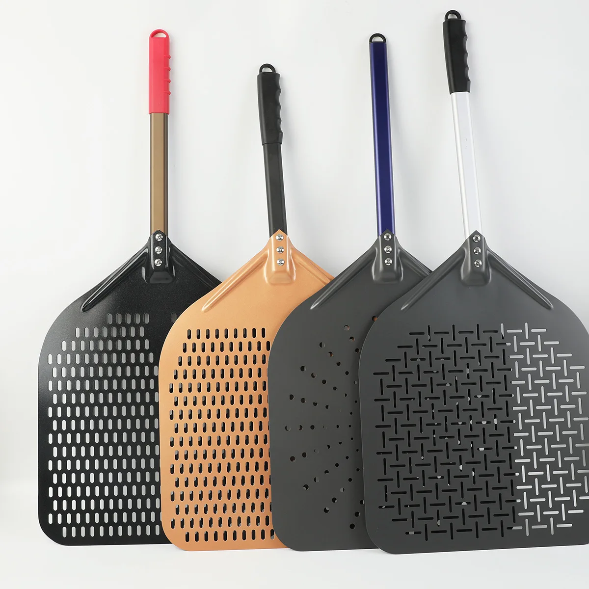18~ 20 inch oversized pizza shovel foreign trade baking flip shovel punching pizza shovel round handle
