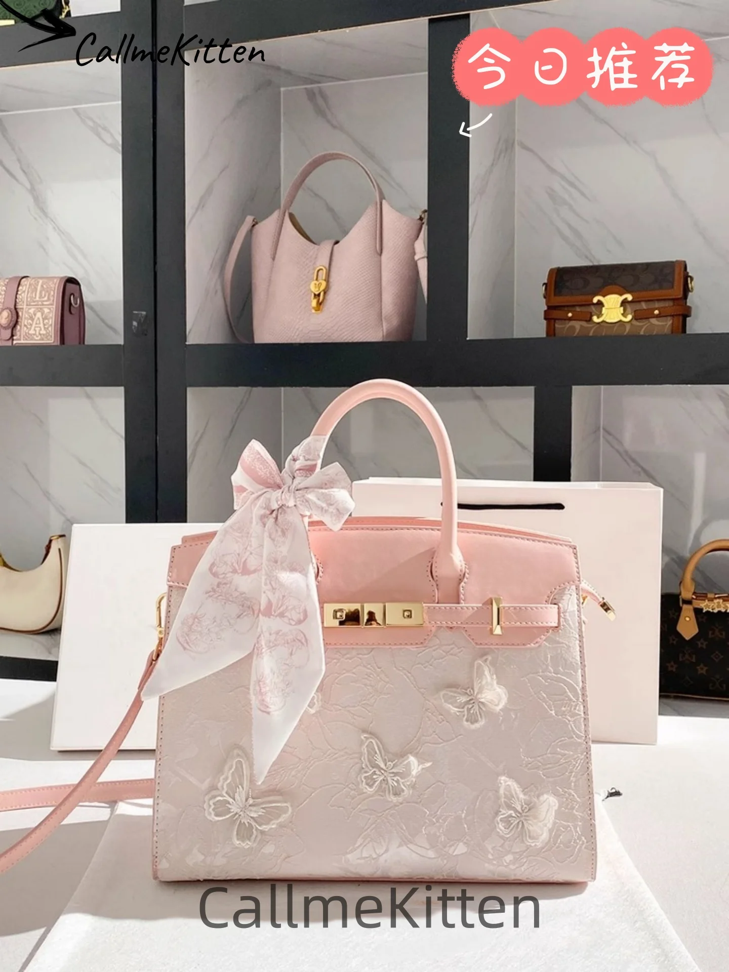 

Роскошная сумка Kelly в китайском стиле с очаровательной вышивкой и шарфами. Женская стильная и универсальная ручная сумка через плечо.