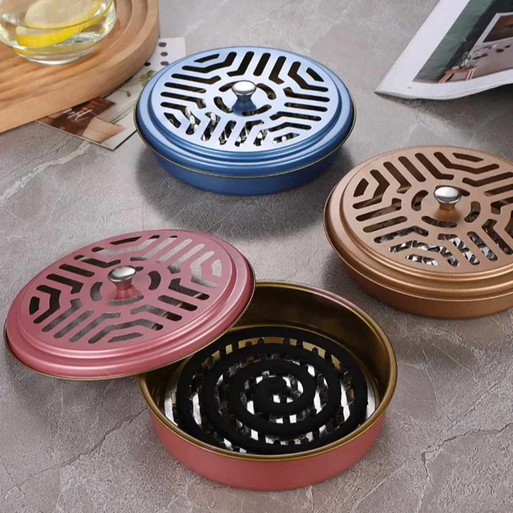 

Fireproof Mosquito Coil Box with rotundity Lid Serrated Outdoor Coil Holder,Iron Aromatherapy Tray Summer Nights Camping tools