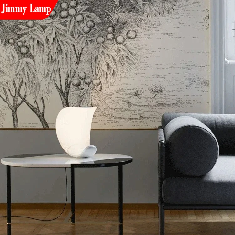 

Jimmy Nordic Designer LED Creative Curl Moon Table Lamp Night Light Curved Table Lamp for Bedroom Study Bedside Decoration