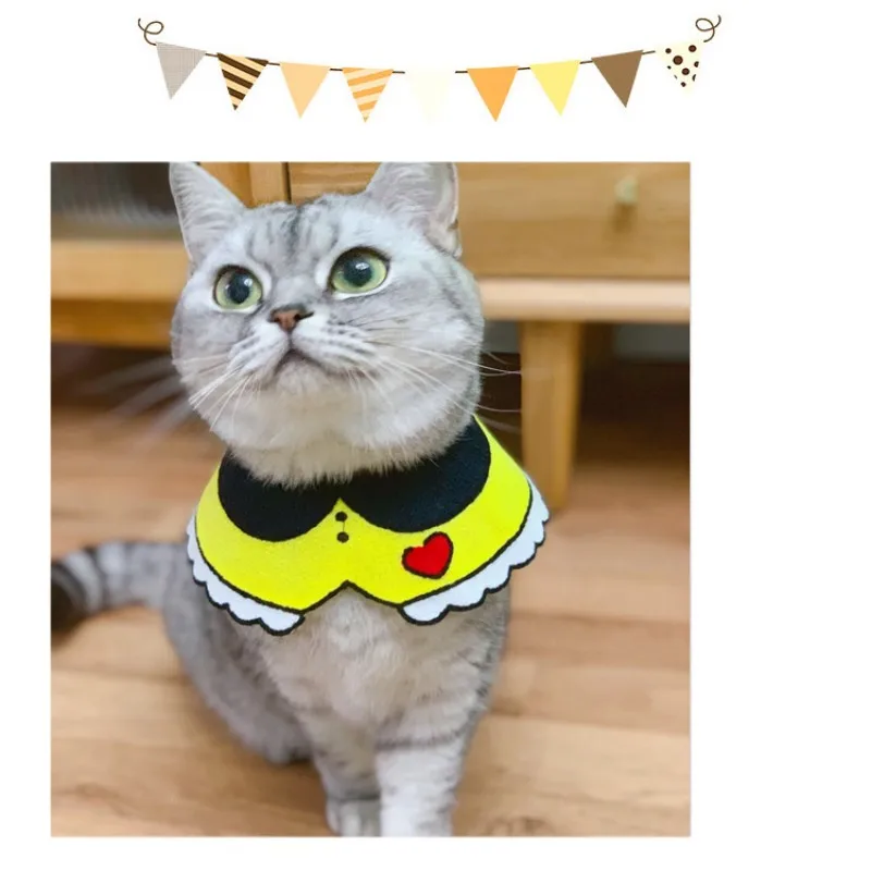 

Cute Pet Dog Saliva Towel Lace Button Cat Dog Hand Woven Pet Triangle Scarf Pet Accessories Kitten Bib Decorative Neckerchief