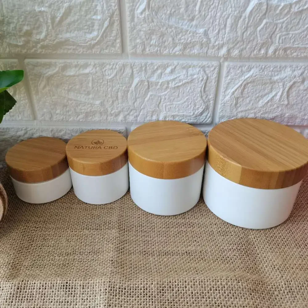 

made in China Jars For Cosmetics White PP Plastic Jar with enviromental Bamboo Lid CBD Hemp Cream wood containers portable jars