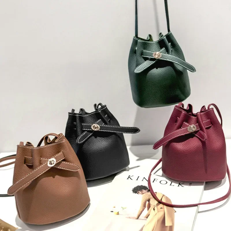 

Fashion Bucket Shoulder Bag Women Drawstring Crossbody Bag Female Messenger Bags Ladies Synthetic Decorative Leather Handbag