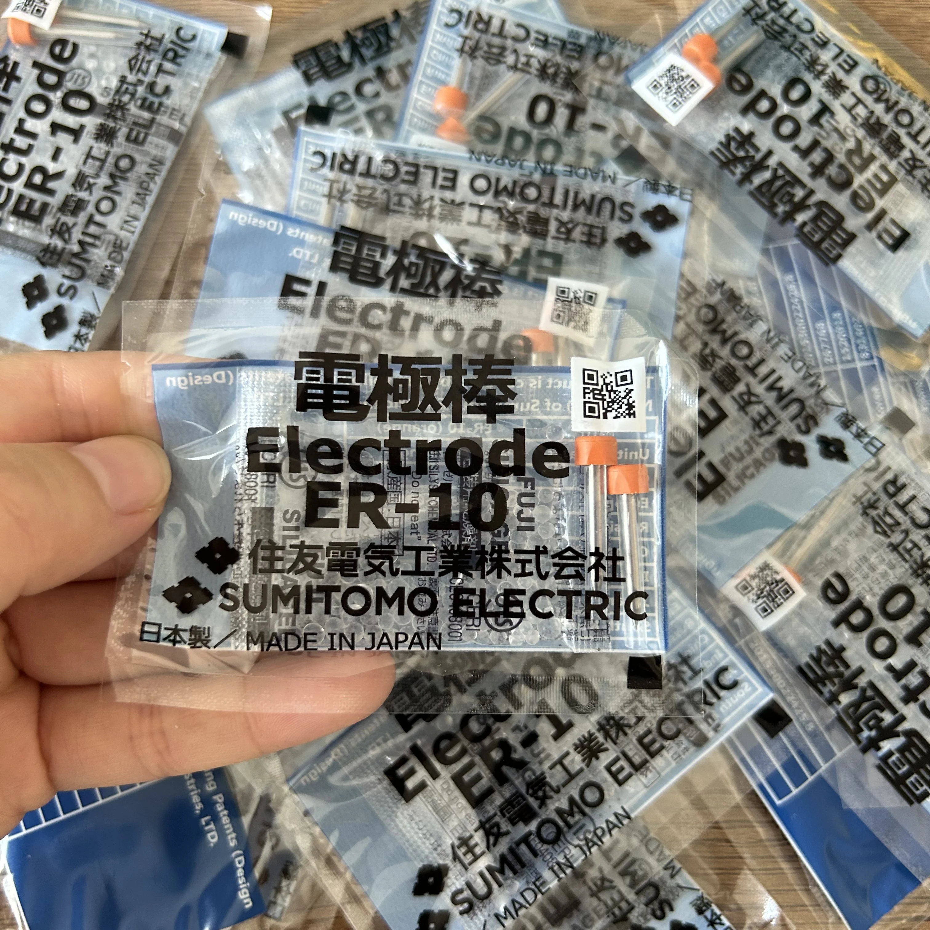 

Electrodes For Sumitomo Type-39 Type-66 TYPE-81C T-600C 400S Fiber Optic Splicer