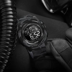 SMAEL New 8105 Camouflage Digital Watches Sports LED Wristwatches 50m Waterproof Digital Light Stopwatch Watch for Men