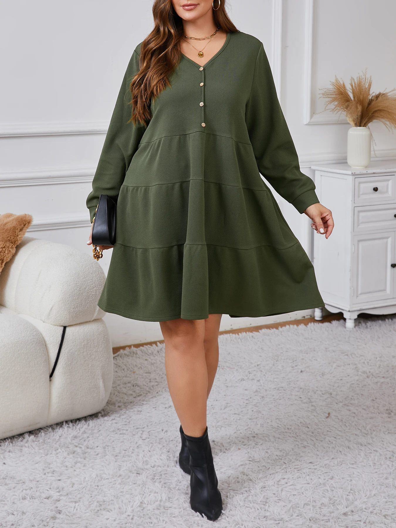 Plus Size Long-sleeved Dress V-neck Button Loose Elegant Simple Temperament Gentle Fashion Fat Girls Must-have Autumn Winter