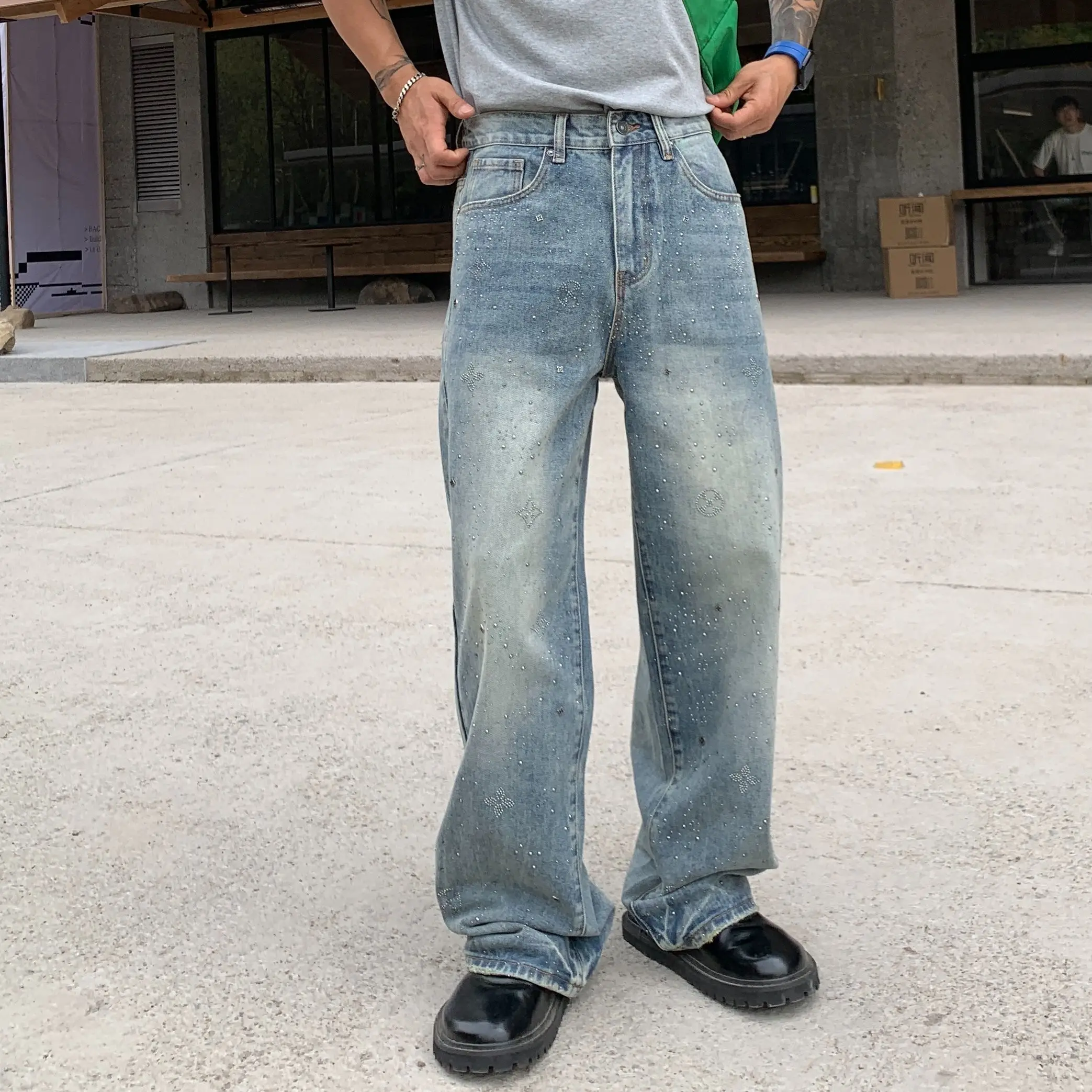 

Premium Quality Retro Blue Crystal Jeans Men Straight Leg Mid Rise Denim Pants Male